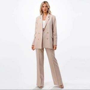 047 - NEW! 2pc Set MUST HAVE HOTTEST TREND ICONIC OVERSIZED BLAZER & PANTS Set